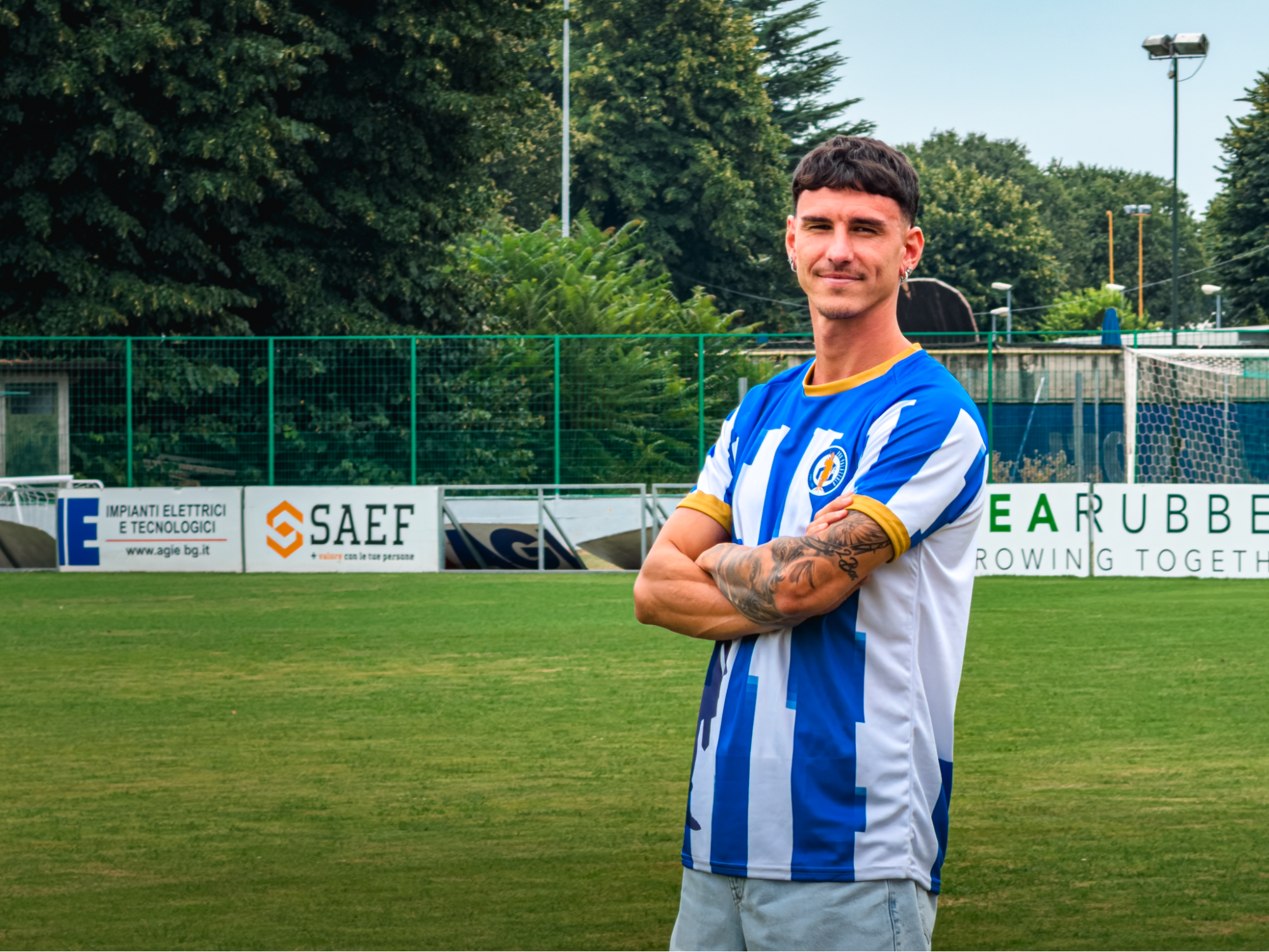 Niccolò Mendola è un nuovo calciatore della Prima Squadra Maschile.