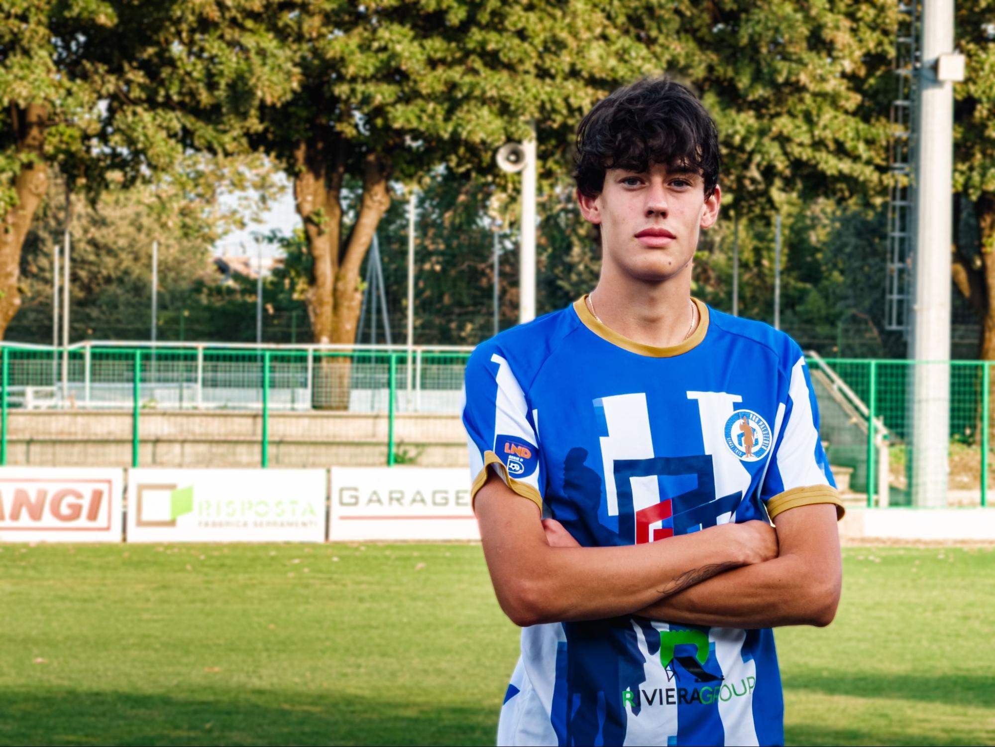 Giorgio Colleoni è un nuovo calciatore della Prima Squadra Maschile.